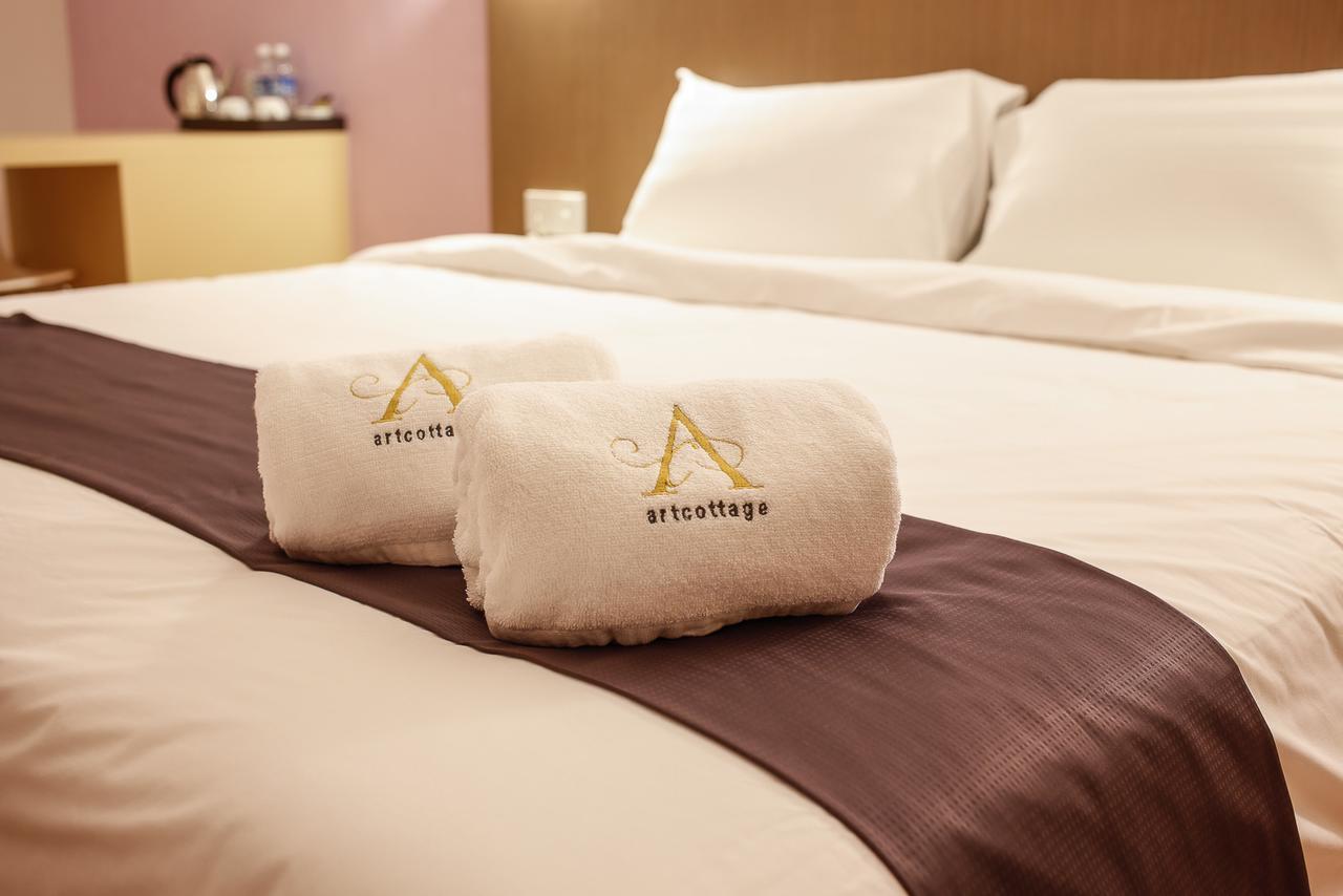 Hotel Art 2*