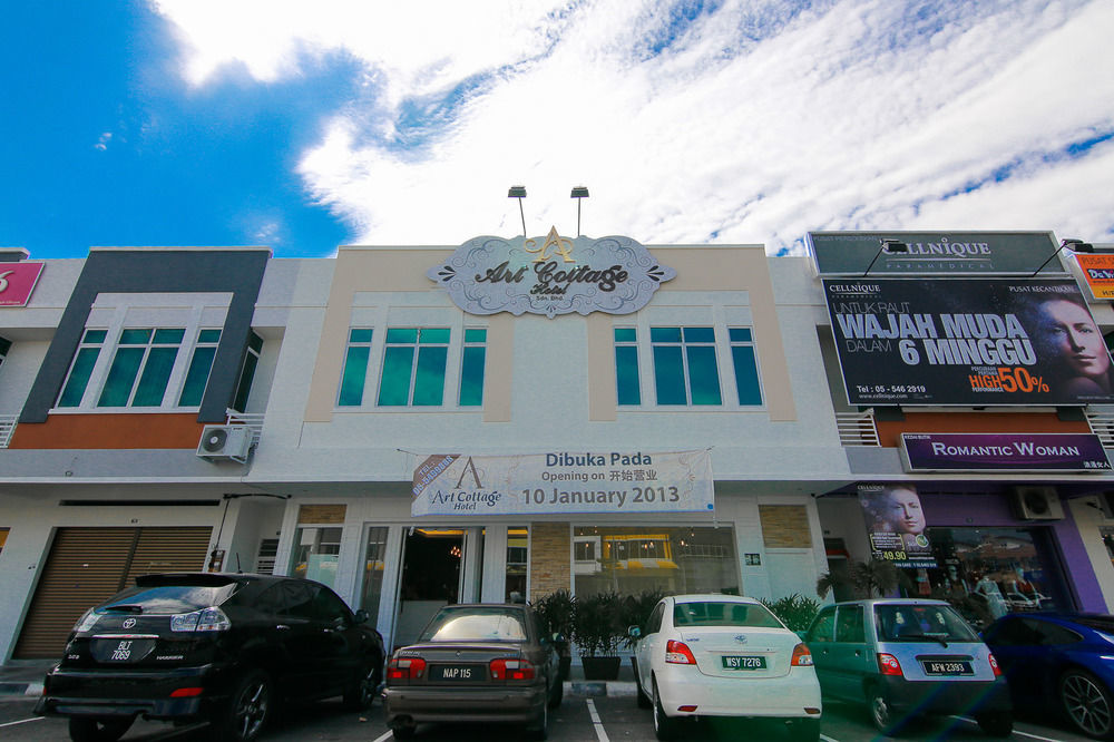 Art 2* Ipoh